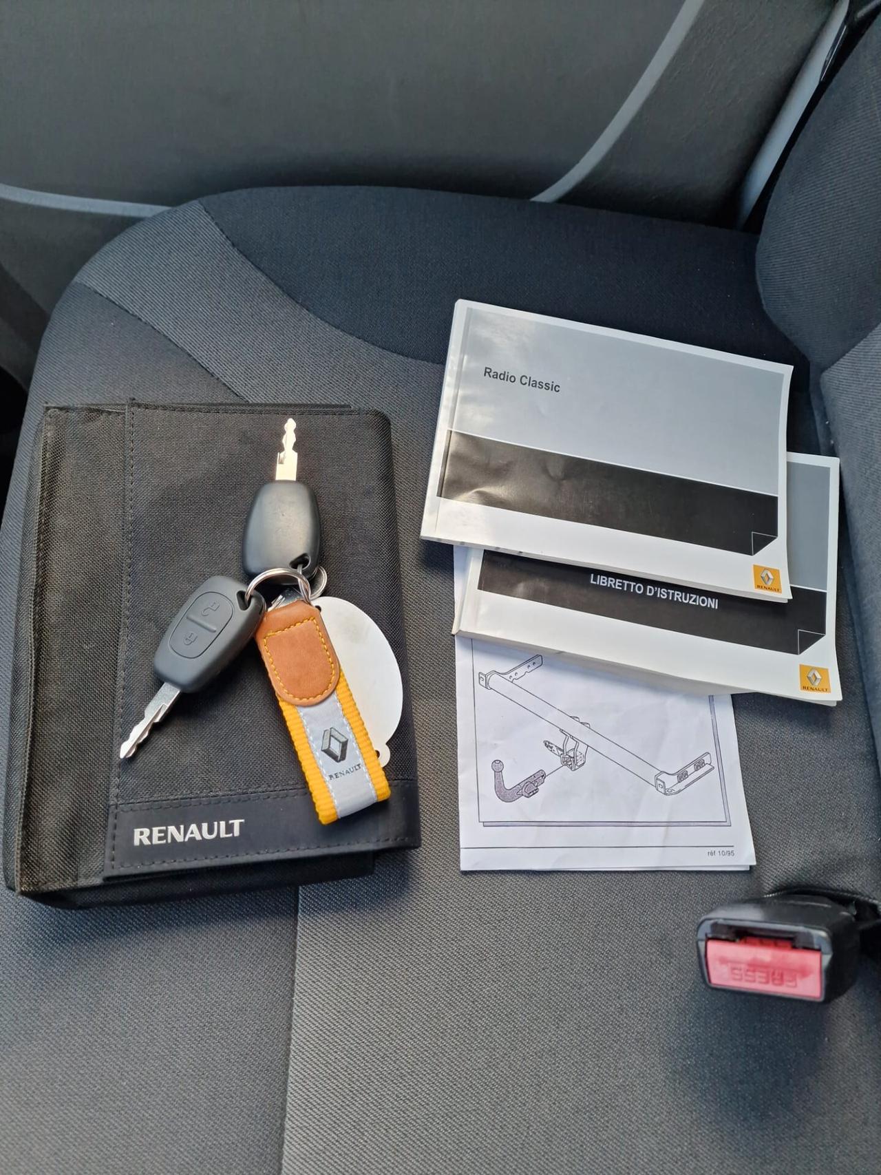 RENAULT TRAFIC 2.0 DCI 115 CV FURGONE L1H1 2013