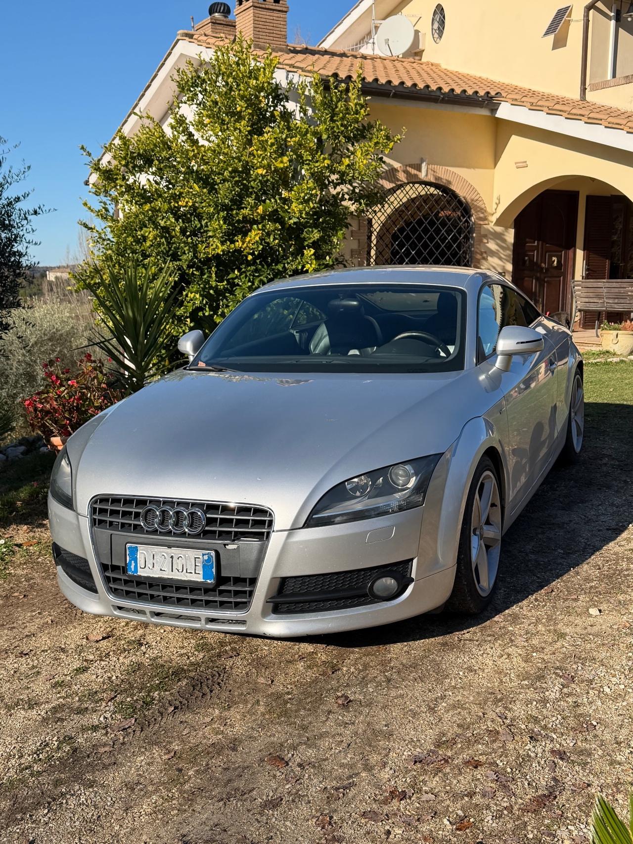 Audi TT Coupè 2.0 TFSI S Line i