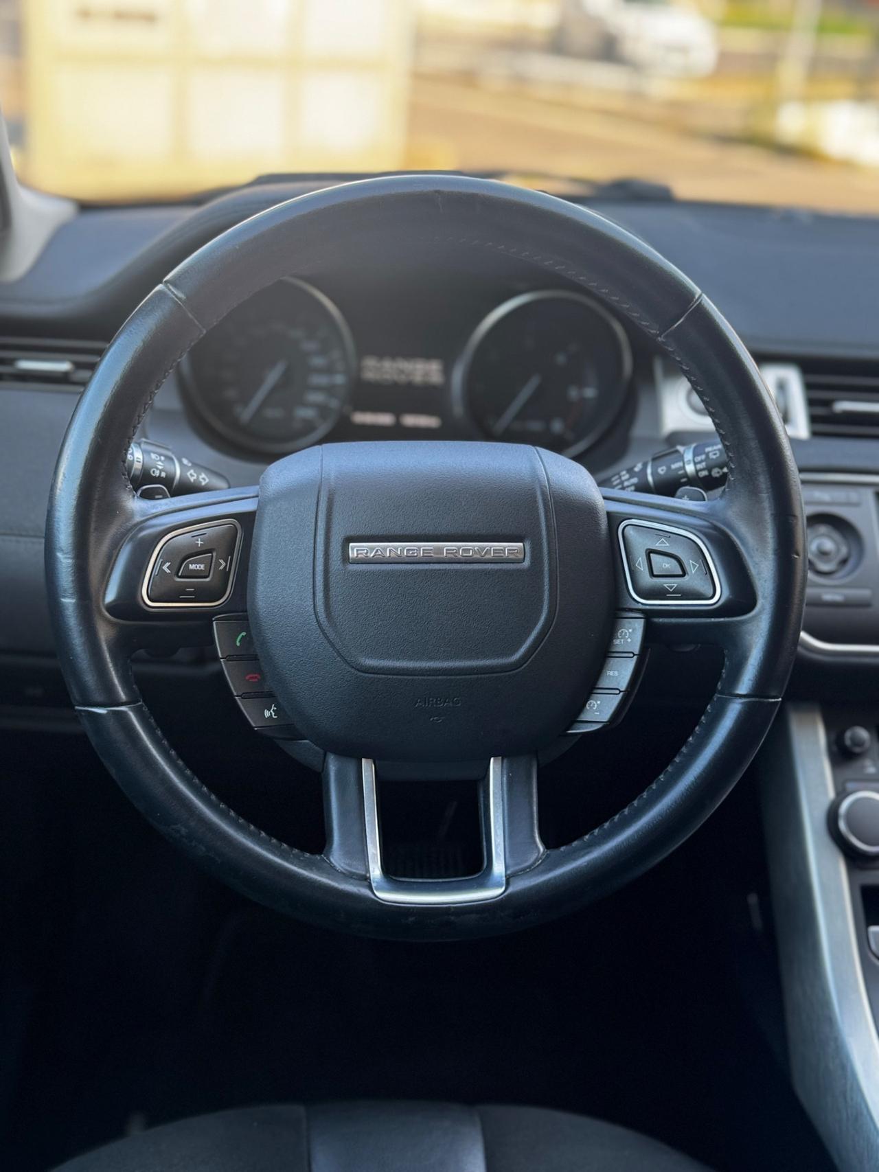 Land Rover Range Rover Evoque Range Rover Evoque 2.2 TD4 5p. Pure
