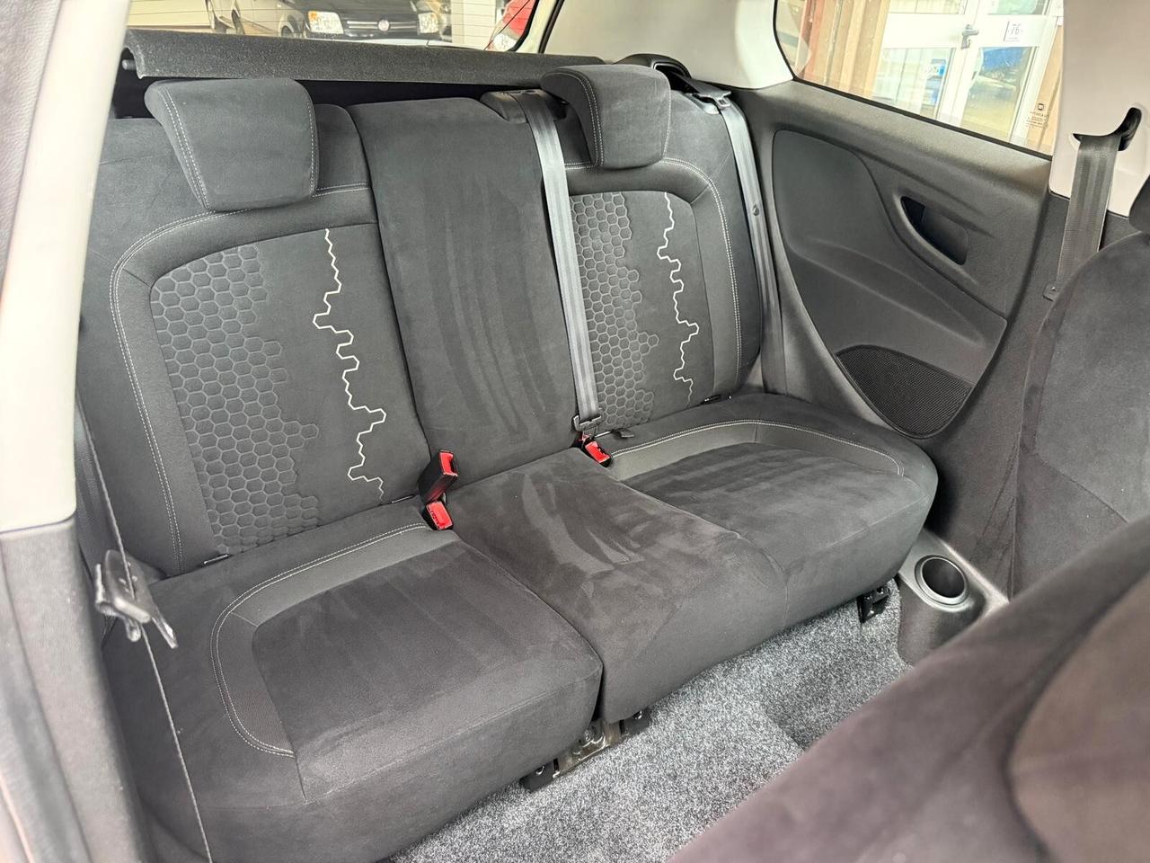 Fiat Punto 1.3 MJT 75CV 3 porte Immatricolazione 09/2021