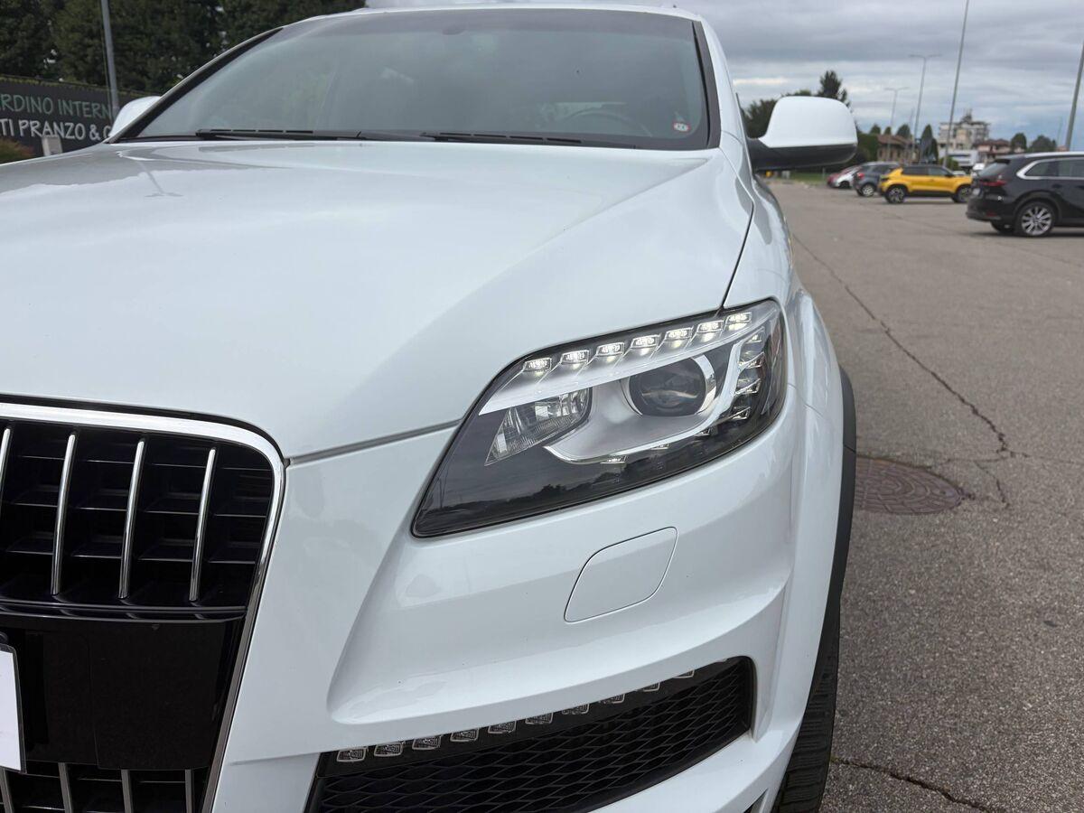Audi Q7 3.0 tdi S LINE quattro 245cv tiptronic