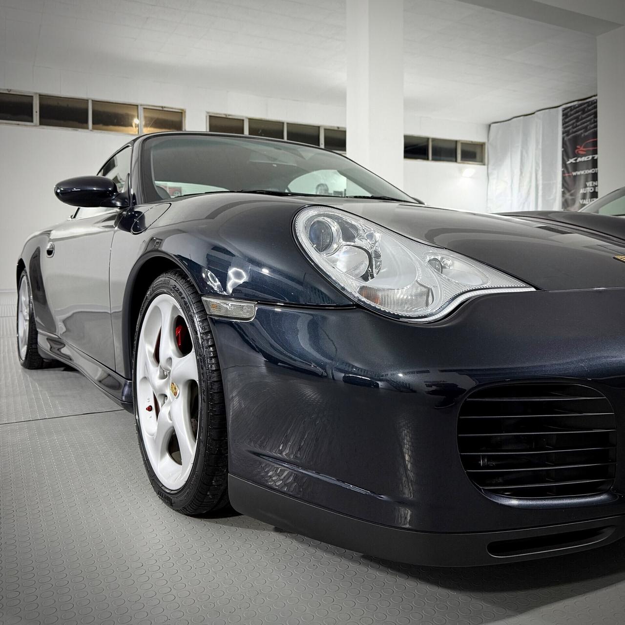 Porsche 911 Carrera 4S cat Cabriolet