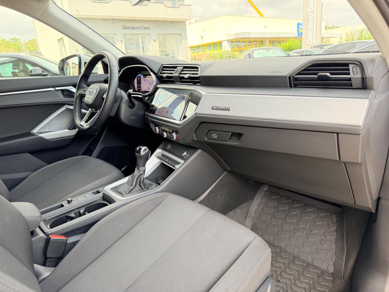 Audi Q3 40 TDI quattro S tronic line edition