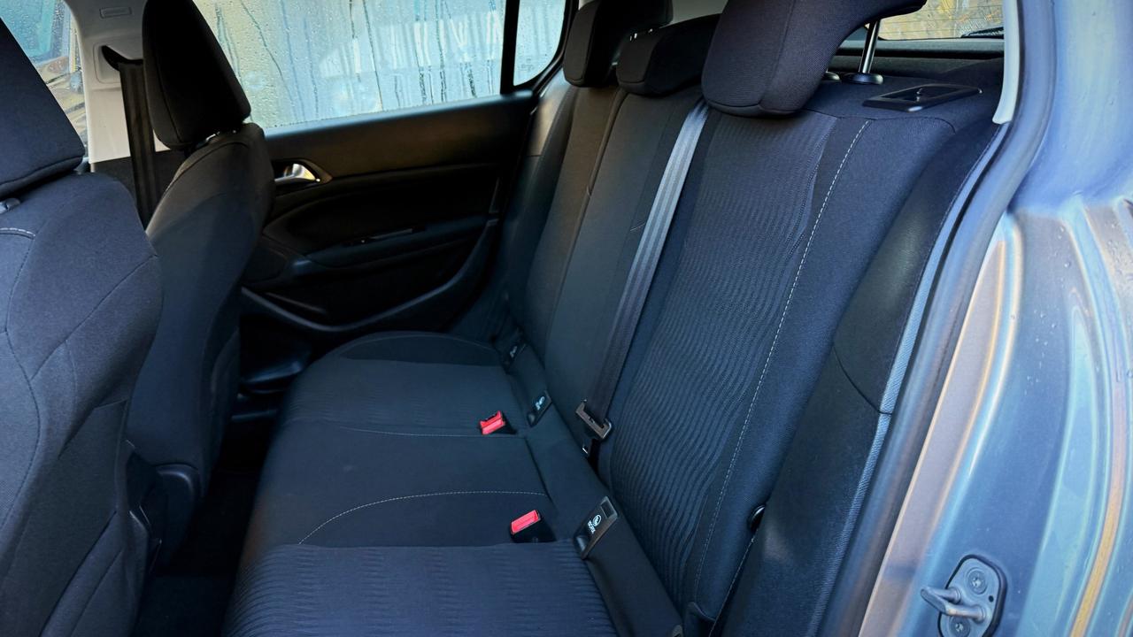 Peugeot 308 1.6 Hdi Business 120Cv - 2016