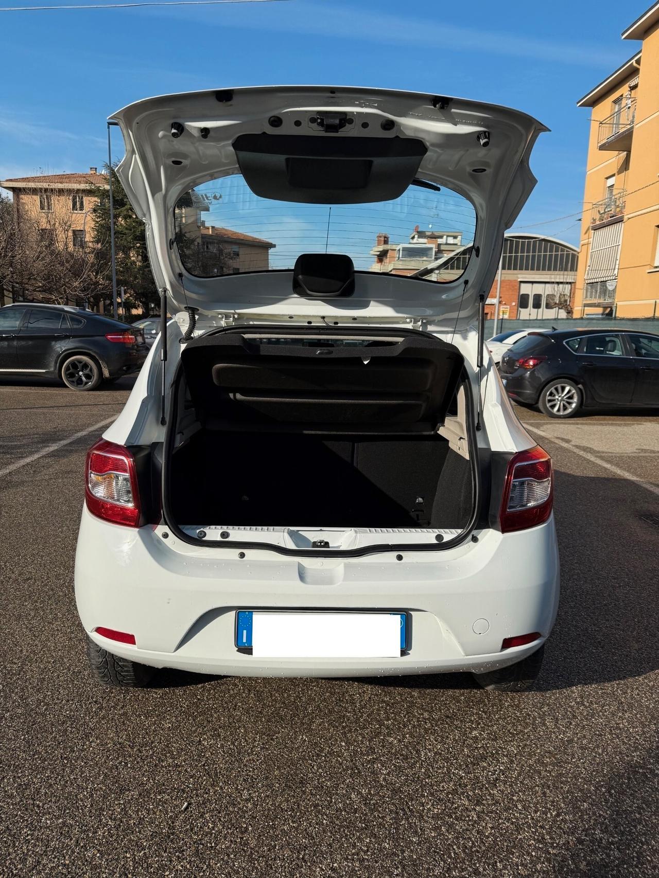 Dacia Sandero 1.2 NEOP. - NAV. - 12 MESI DI GARANZIA -