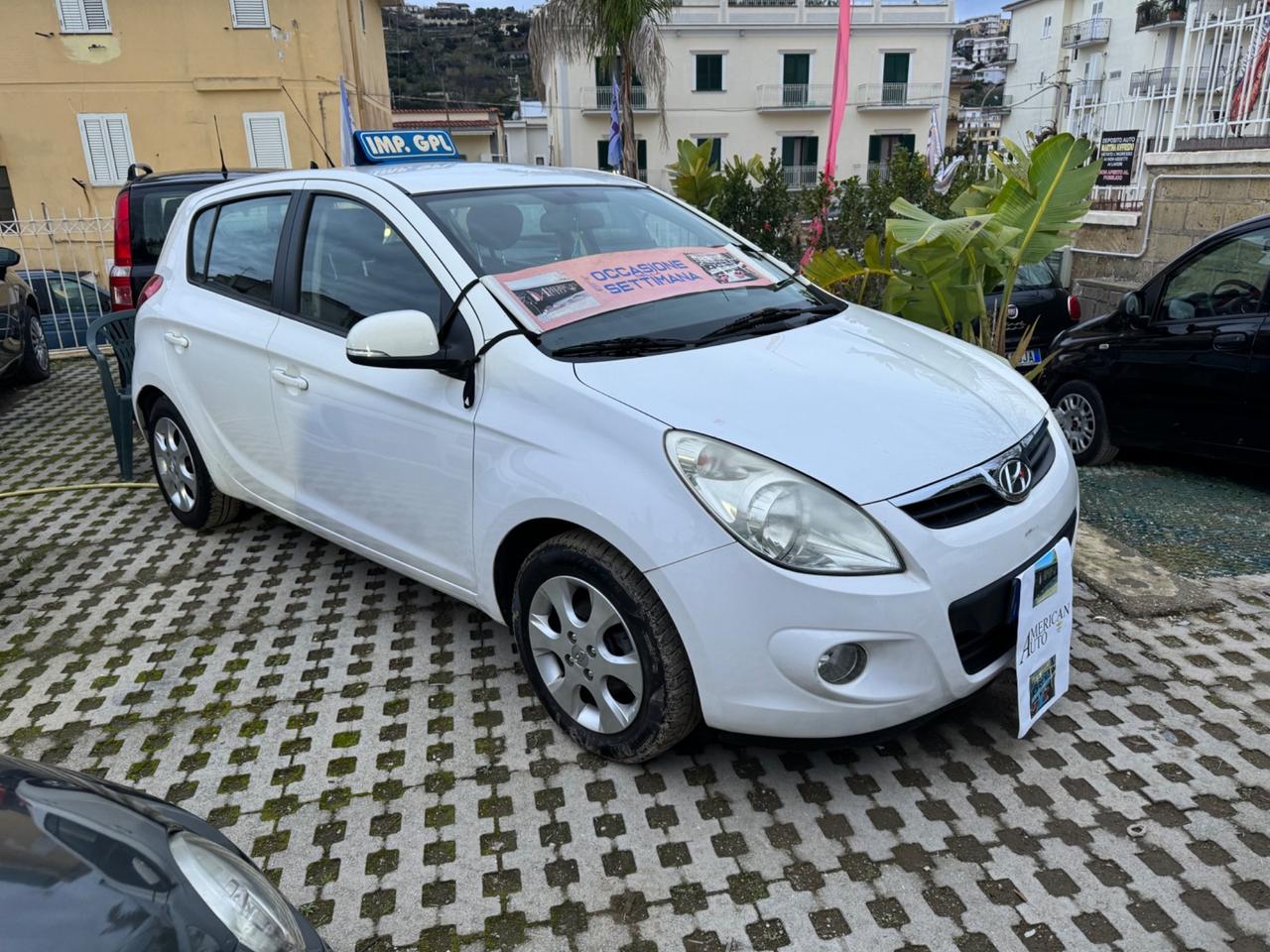 Hyundai i20 1.2 5p. Econext Sound Edition