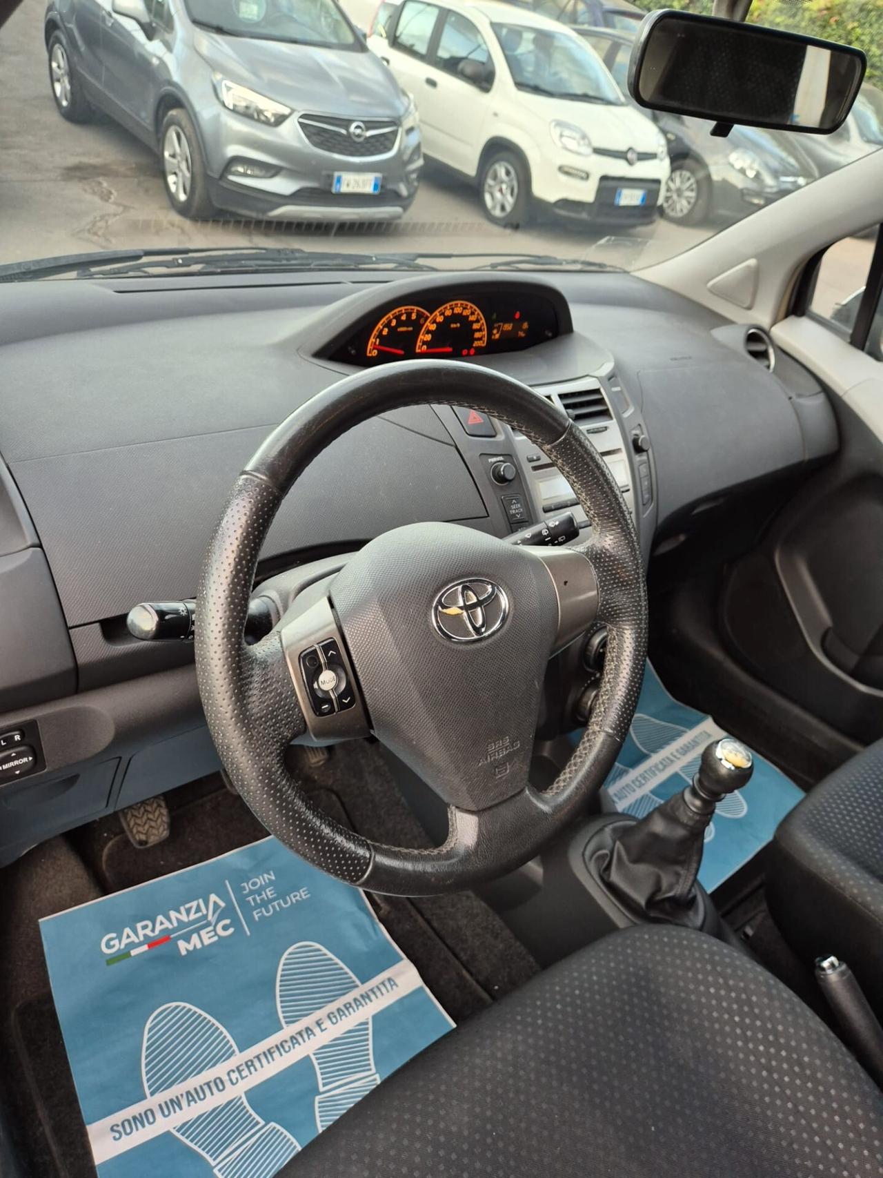 Toyota Yaris 1.4 D-4D DPF 3 porte M-MT Sol
