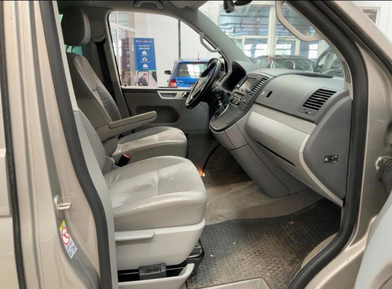 Volkswagen Multivan 2.0 TDI 180cv 4 Motion Comfortline