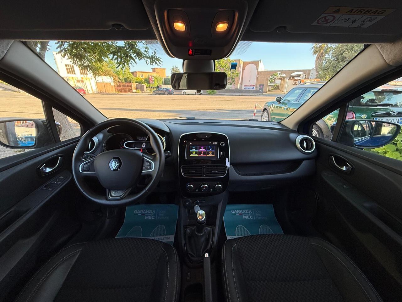 Renault Clio 0.9 TCE KM. 71000!