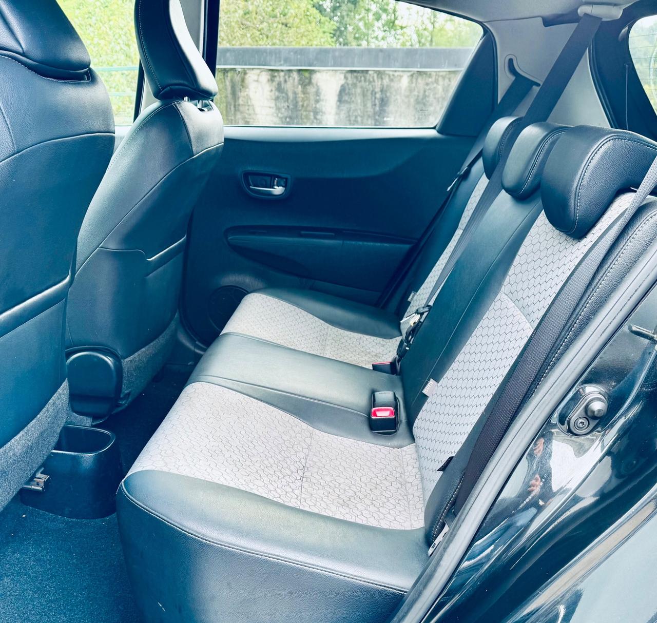 Toyota Yaris 1.0 5 porte Lounge OK NEOPATENTATI