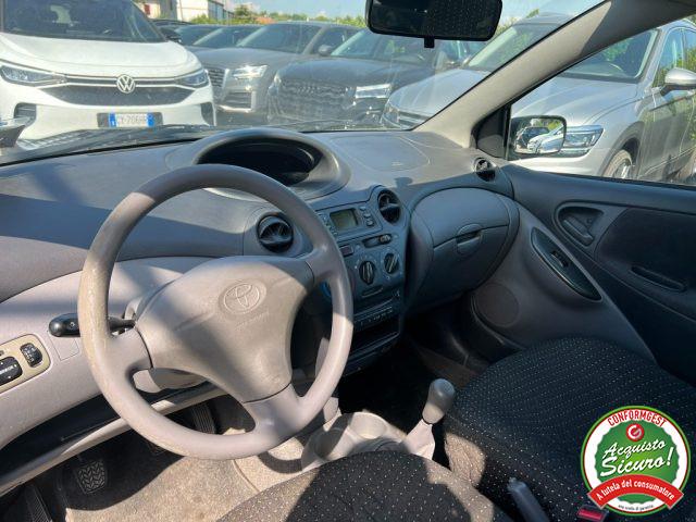 TOYOTA Yaris 1.0i 16V cat 3 porte Sol