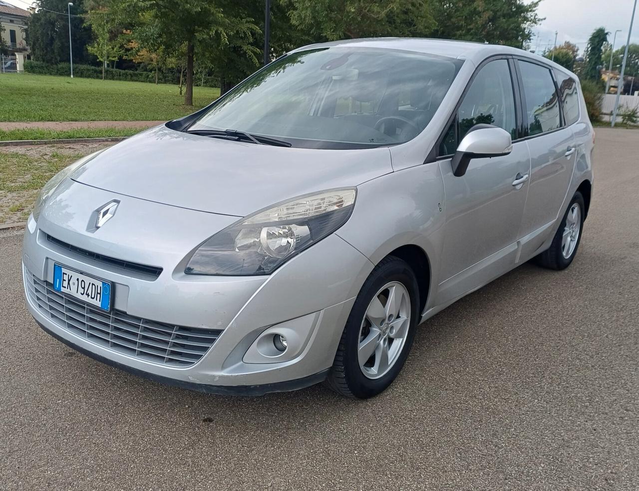 Renault Scenic Scénic X-Mod 1.5 dCi 110CV Luxe
