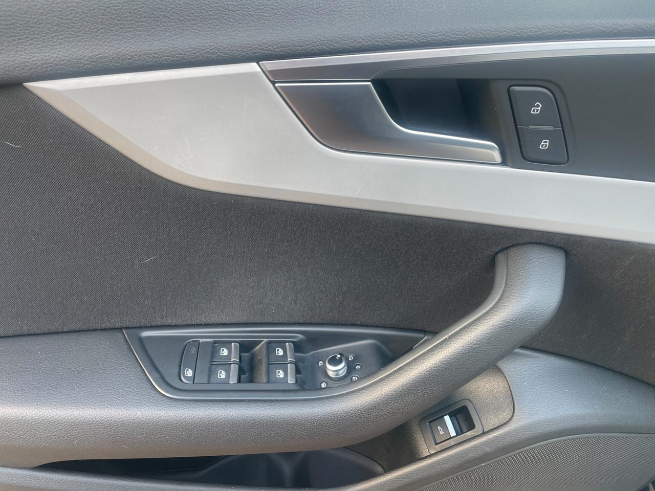 Audi A4 Avant 40 TDI S tronic