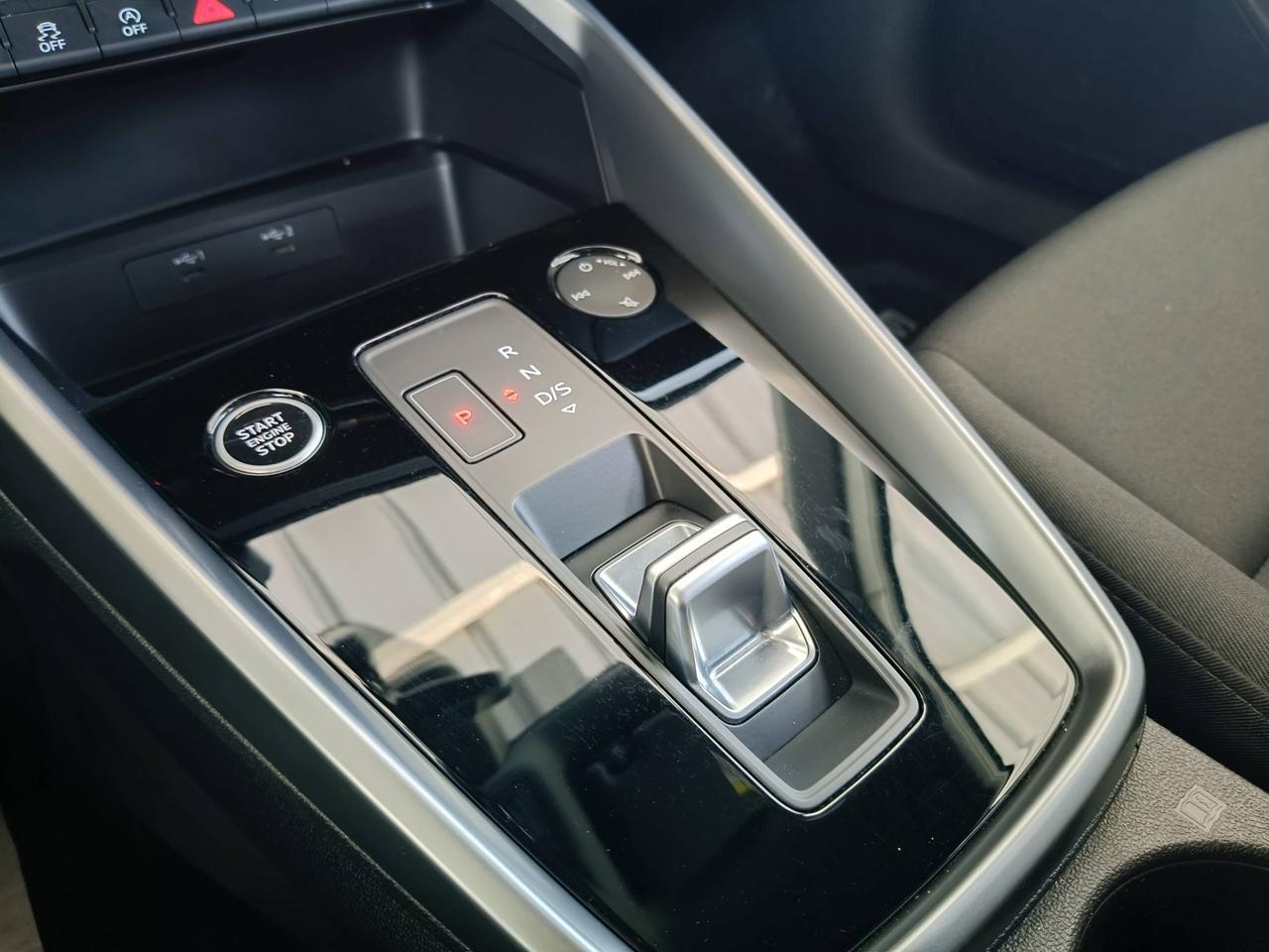 AUDI A3 IV 2020 Sportback - A3 Sportback 35 2.0 tdi S line Editio