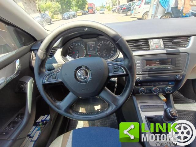 SKODA Octavia 1.6 TDI CR 105 CV Elegance NEOPATENTATI