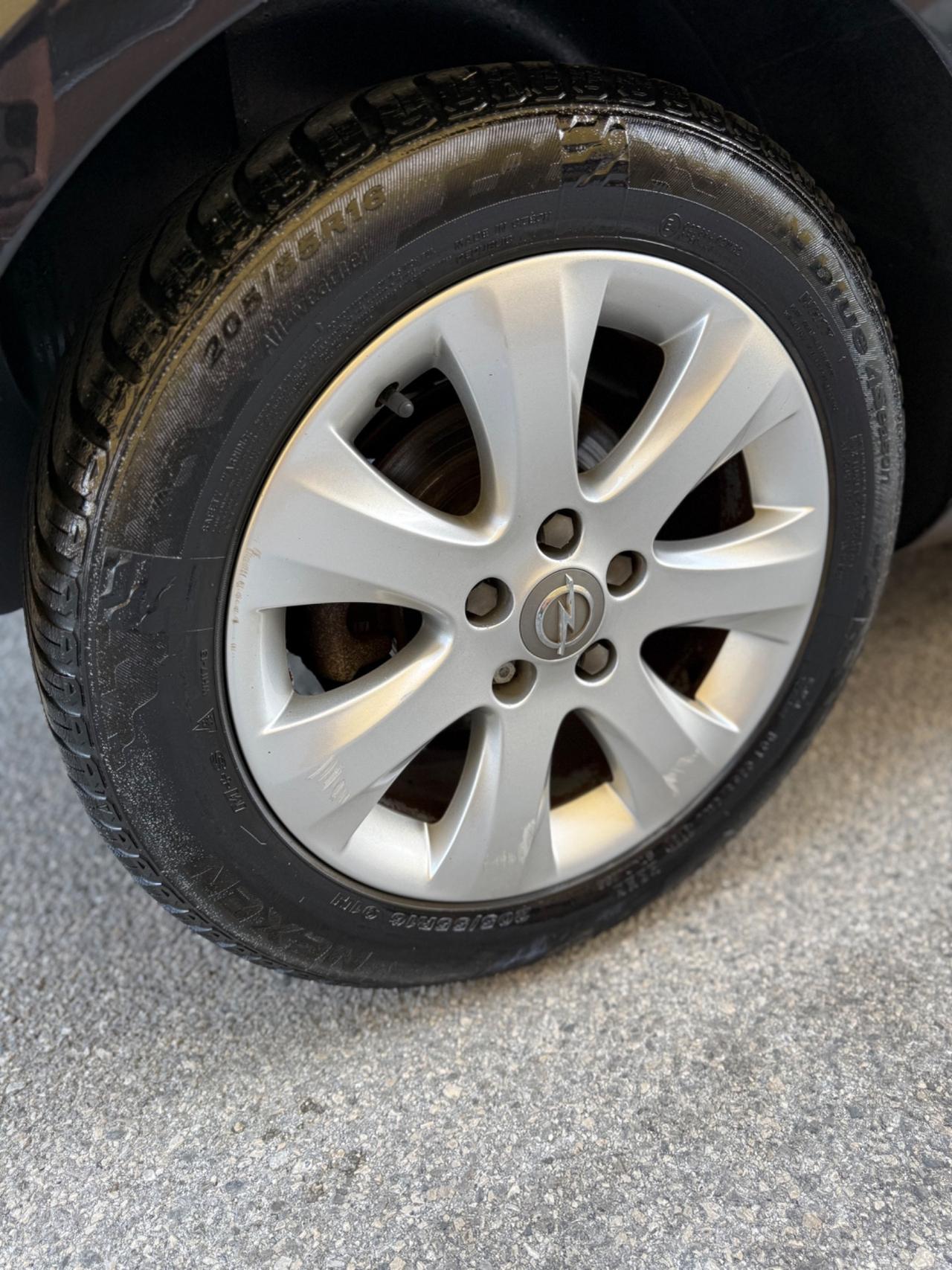 Opel Meriva 1.3 CDTI 95CV ecoFLEX Cosmo