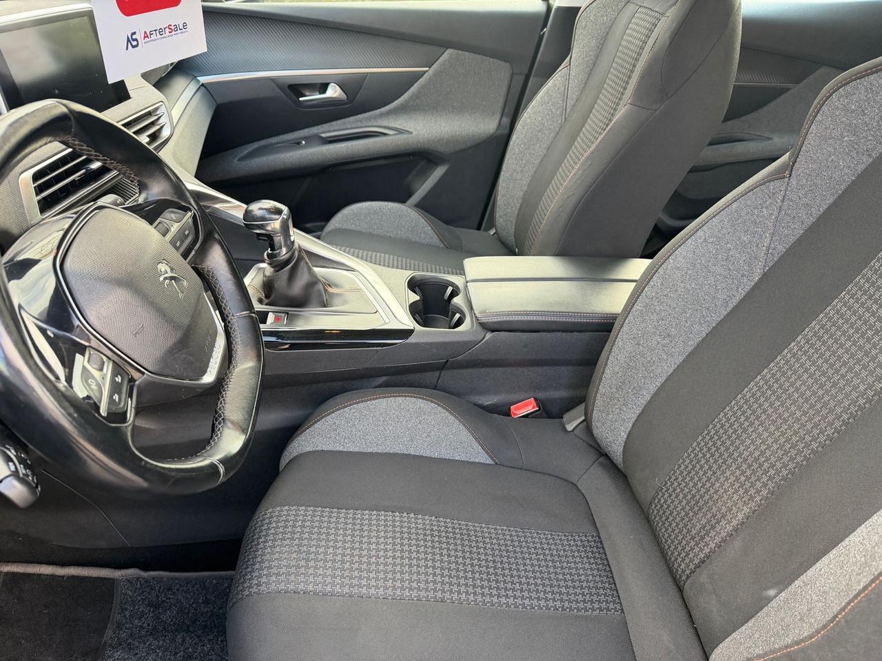 Peugeot 3008 1.5 BlueHDi 130cv *UNICO PROPRIETARIO*