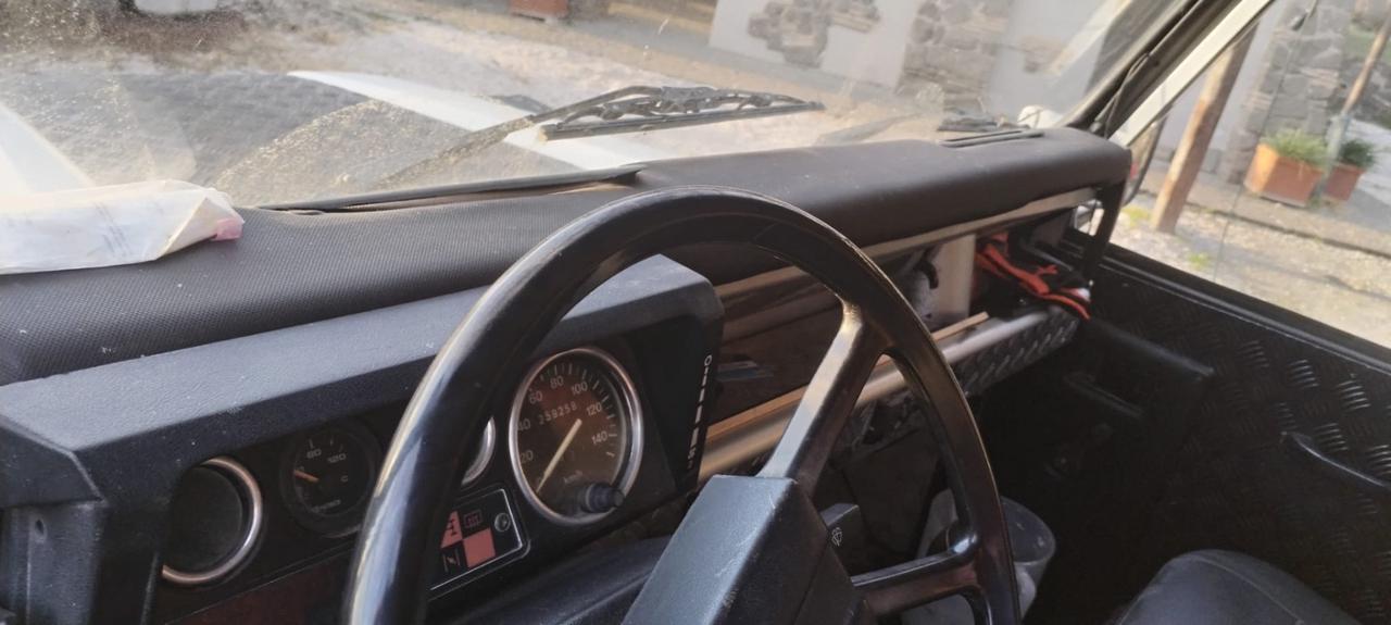 Land Rover Defender 90 diesel Hard-top