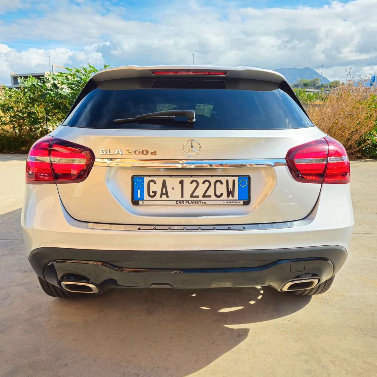 Mercedes-benz GLA 200 d Automatic 4Matic Premium