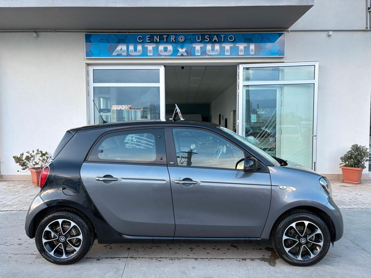 Smart ForFour 70 1.0 Prime