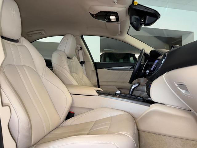 MASERATI Ghibli 330 CV MHEV GT