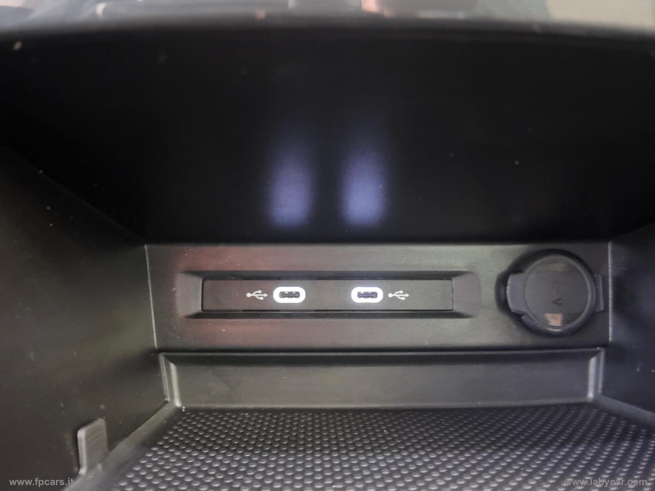 VOLKSWAGEN Tiguan 2.0 TDI SCR Life