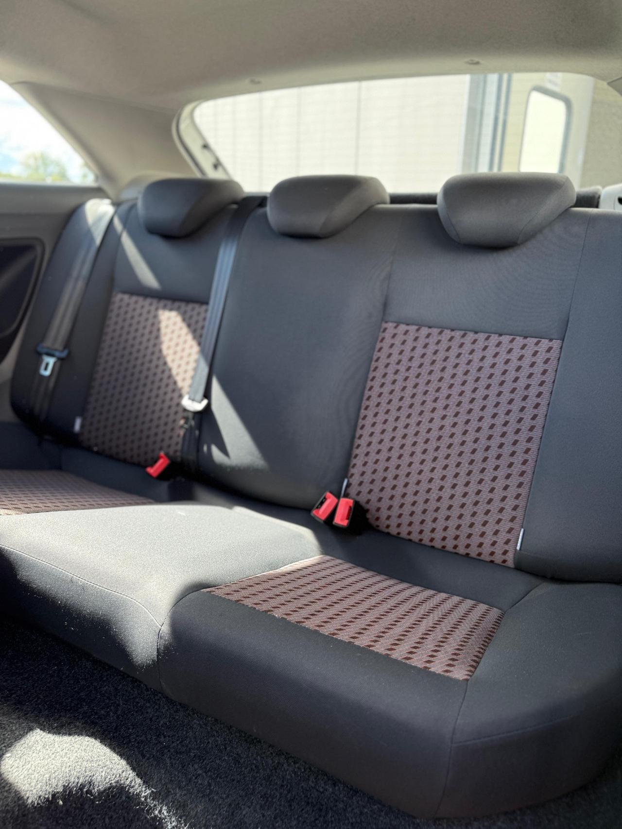 Seat Ibiza 1.2 3p. Benz gpl anno 2009 ok neopatentati