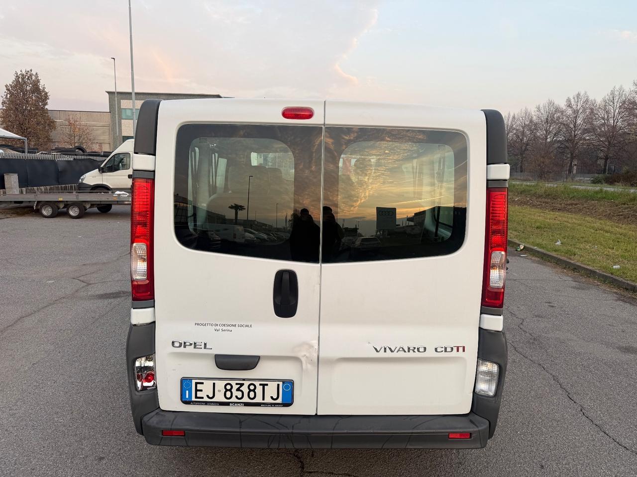 Opel Vivaro 29 2.0 CDTI 120CV PC-TN Combi 9 posti Easytronic