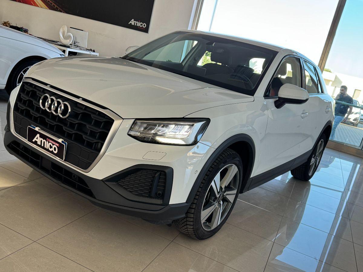 AUDI Q2 2.0 TDI S-tronic Edition Cockpit 2022