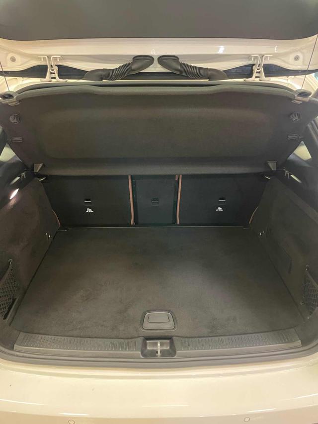 MERCEDES-BENZ B 180 d*LED/PELLE/TELEC/AUTOMATICA*