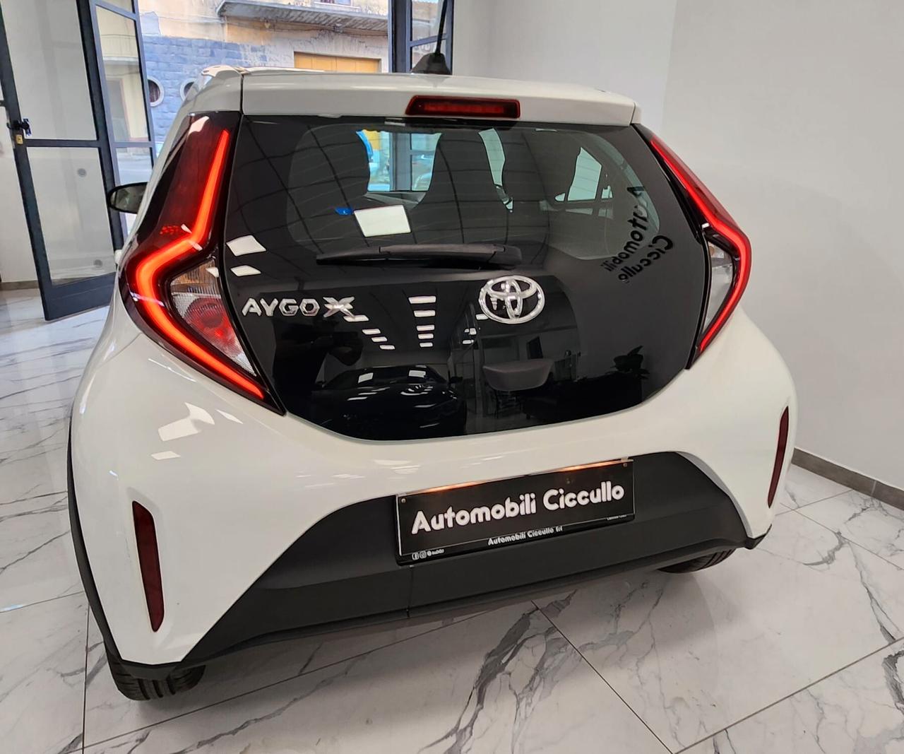 Toyota Aygo X 1.0 VVT-i 72 CV 5 porte Lounge Air