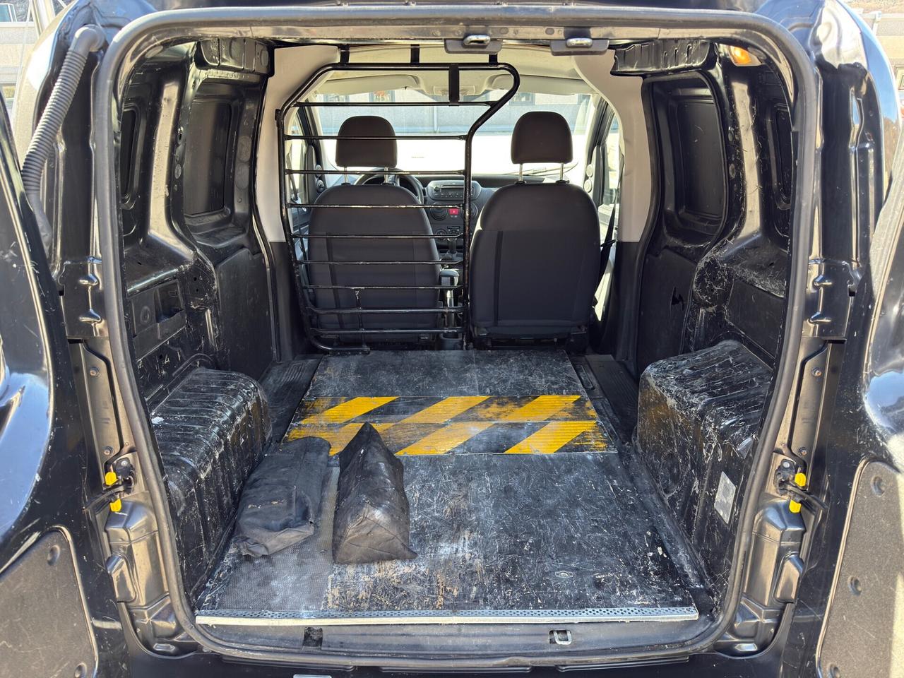 PEUGEOT BIPPER / FIAT FIORINO 1.3 HDi 75 CAVALLI