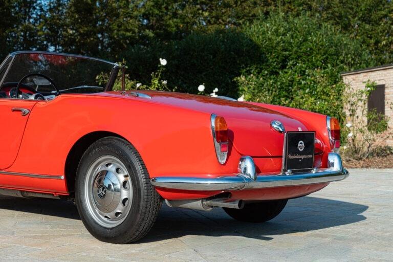 1964 Alfa Romeo Giulia Spider - RDS01661