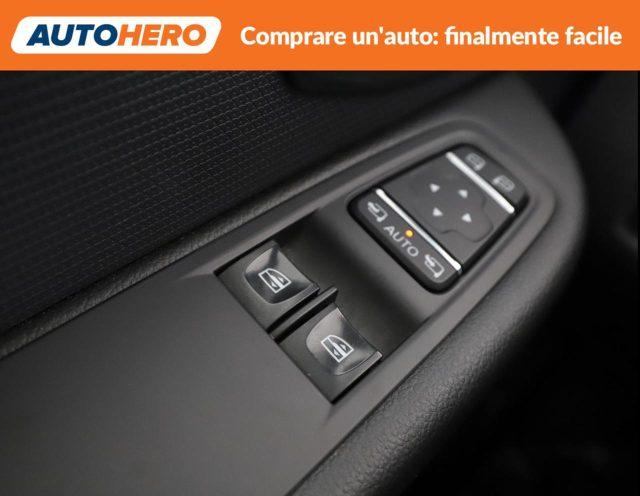 RENAULT Clio TCe 12V 75 CV 5 porte Duel
