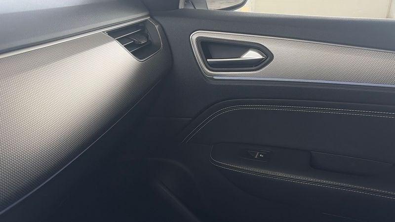 Renault Arkana 1.6 E-Tech full hybrid Intens 145cv