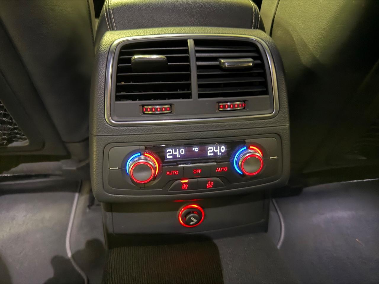 Audi A6 Avant 3.0 TDI quattro S-Line ++