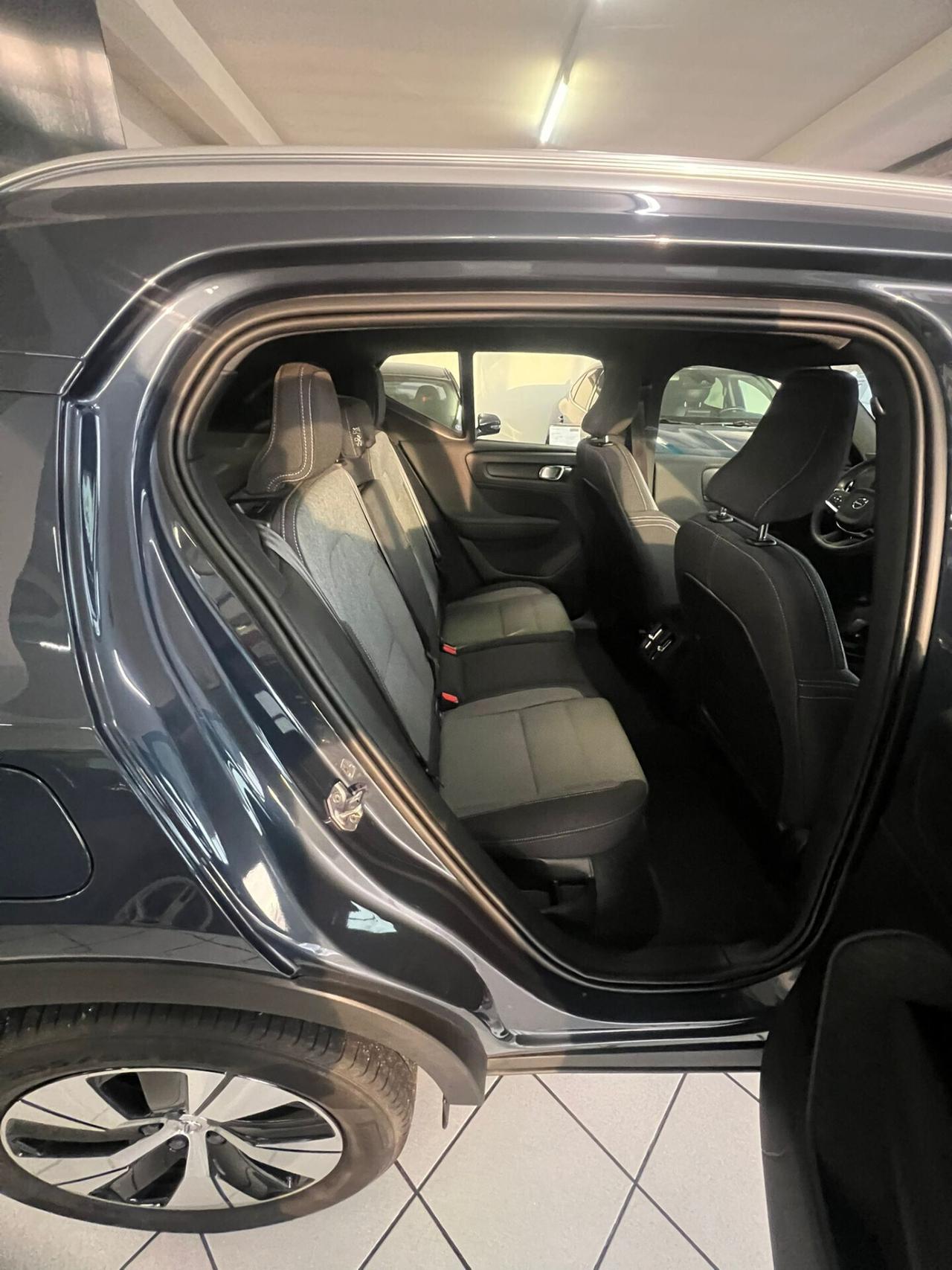 Volvo XC40 T3 Geartronic R-design