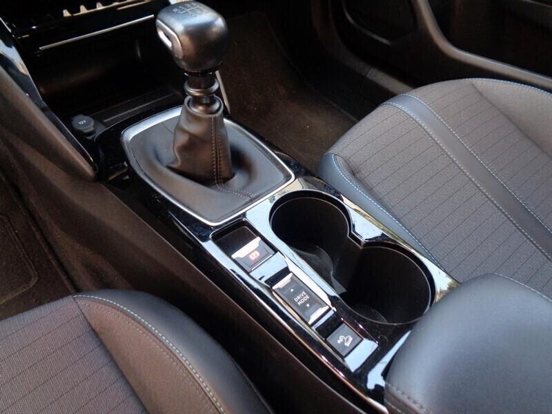 Peugeot 2008 BlueHDi 110 S&S Allure Pack