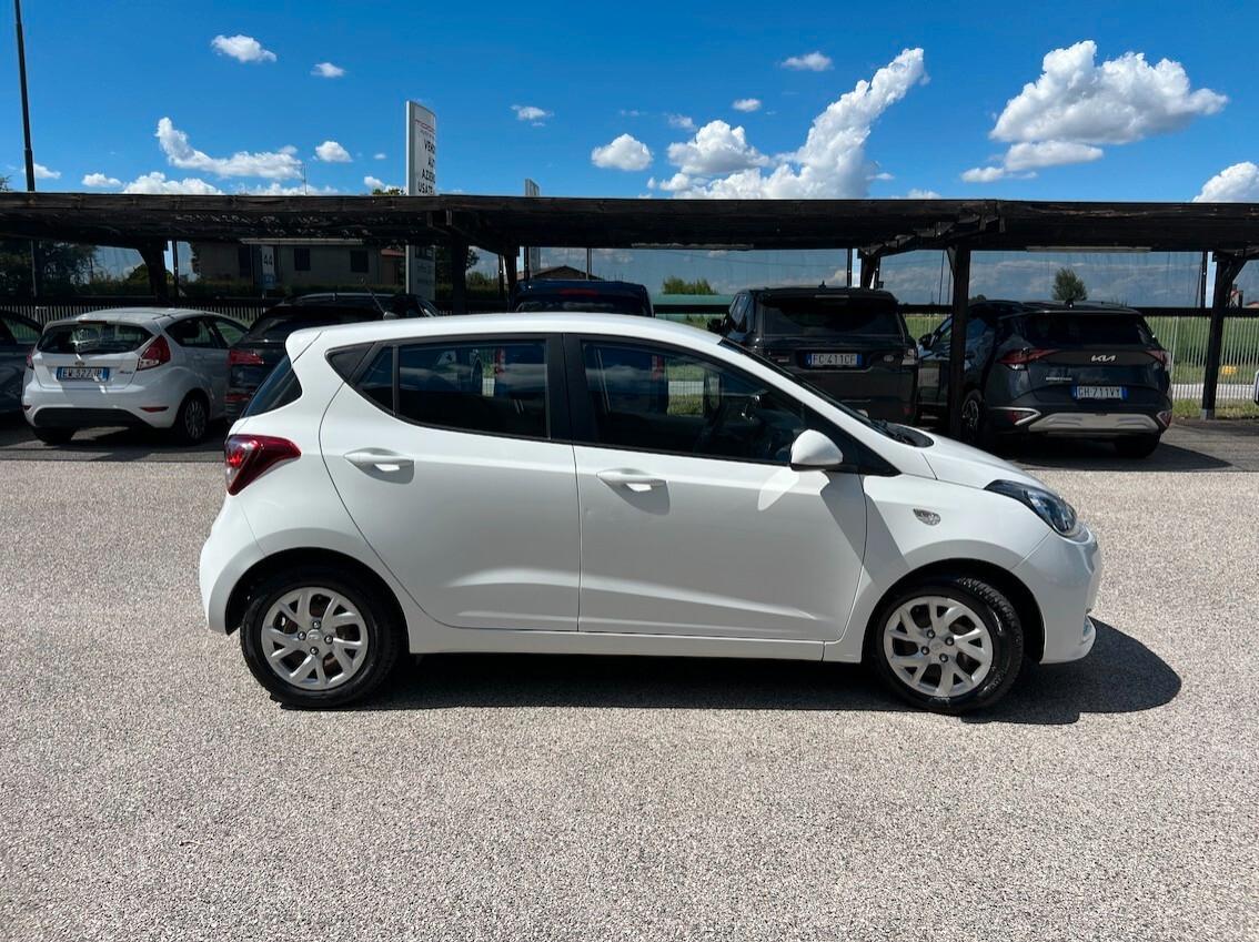 Hyundai i10 1.0 Comfort UNICO PROPRIETARIO - NEOPATENTATI