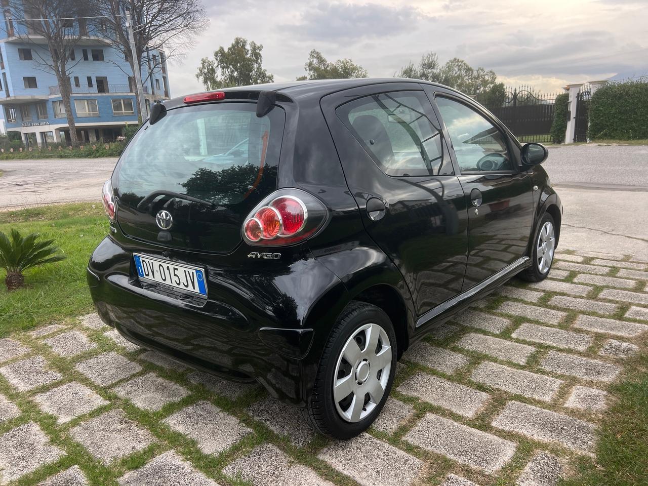 Toyota Aygo 1.0 68CV 5 porte-2009"UNIPRO"
