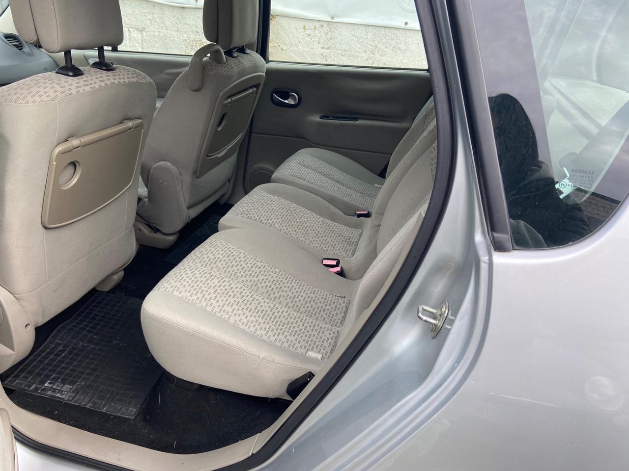 Renault Scenic Scénic 1.9 dCi/130CV Dynamique