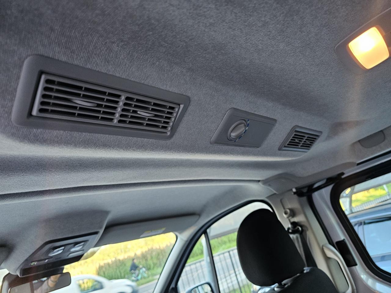 Nissan Primastar 2.0 dCi 150CV PL-TN Bus N-Connecta