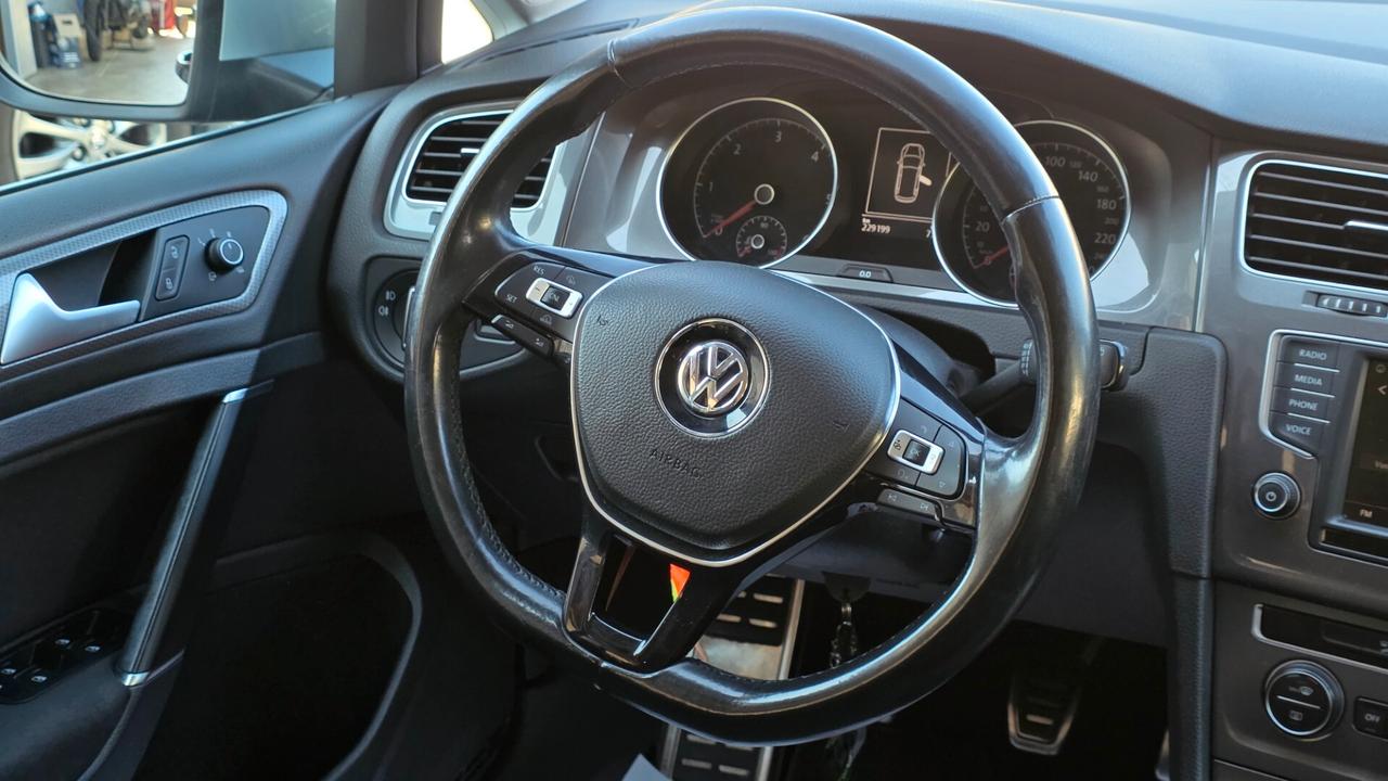Volkswagen Golf Variant Alltrack 2.0 TDI 4MOTION