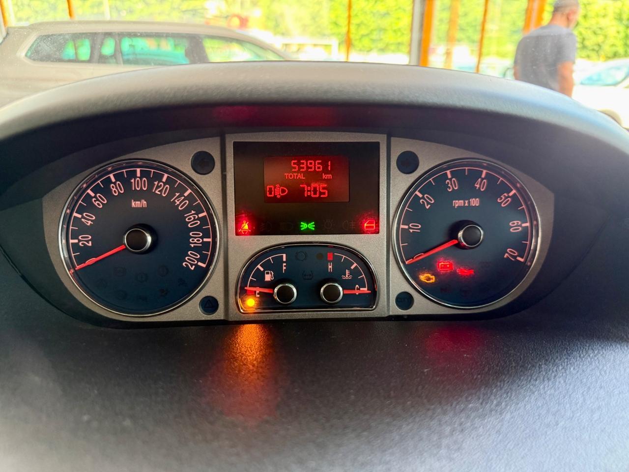 Lancia MUSA 1.4benz 77cv Neopat solo 53.000km