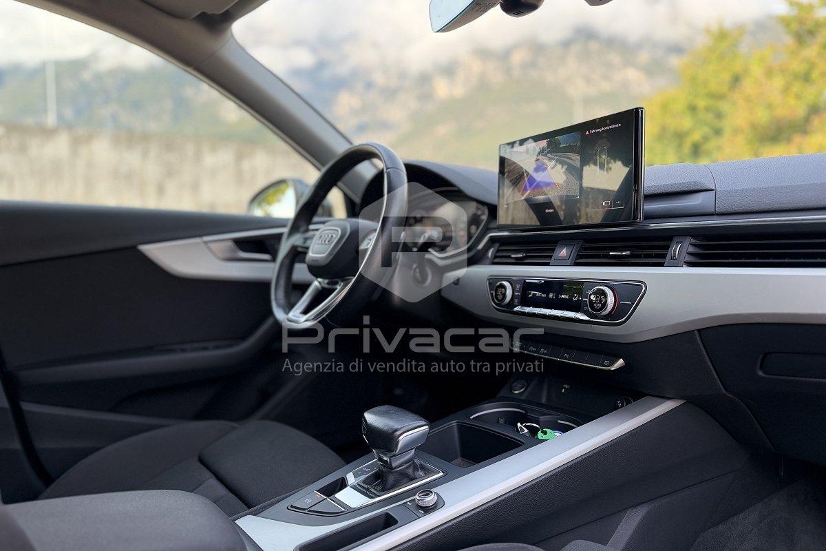 AUDI A4 Avant 35 TDI/163 CV S tronic S line edition