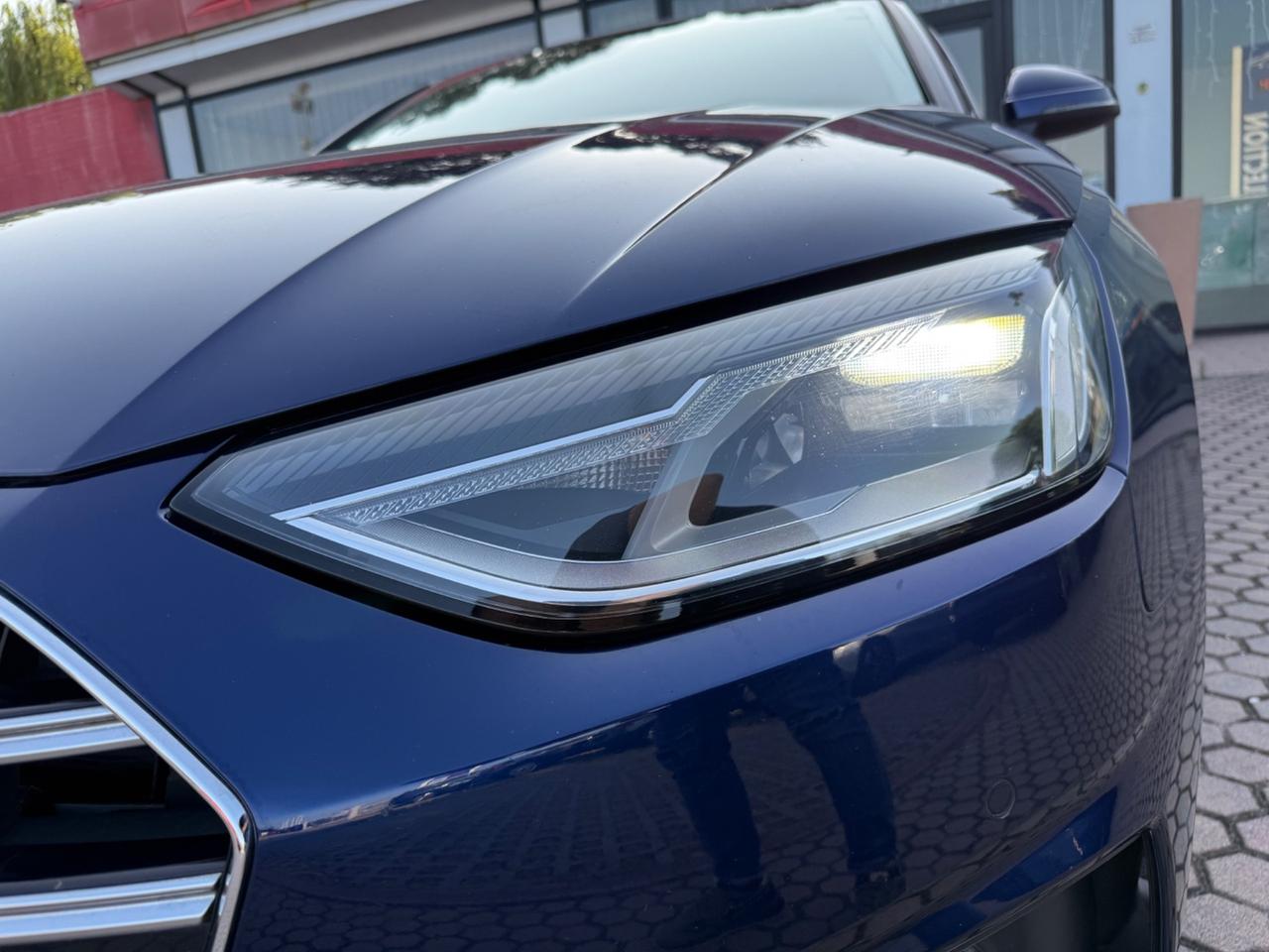 Audi A4 Avant 40 TDI quattro S tronic Business Advanced