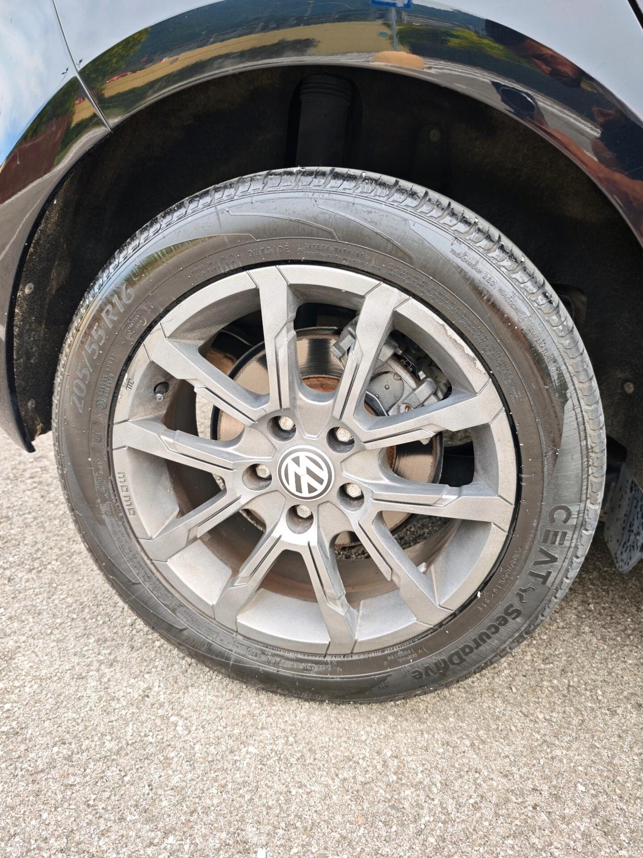 Volkswagen Golf 1.6 TDI 105 CV - PERFETTA AL 100% -