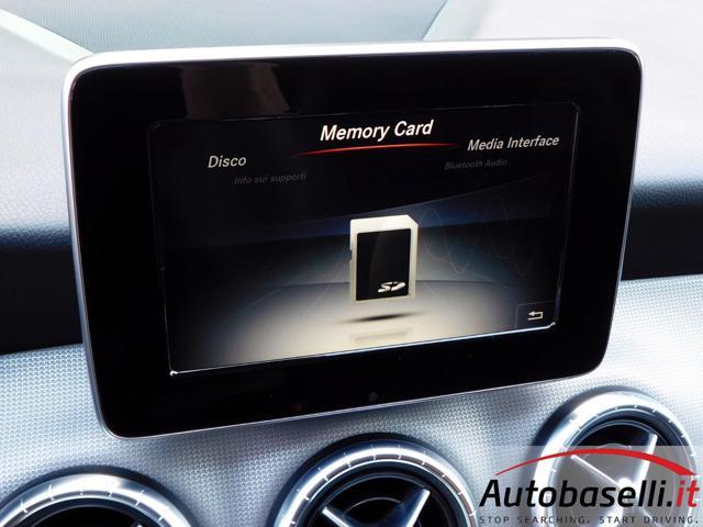 MERCEDES-BENZ CLA 200 d AUTOMATICA SPORT ''NIGHT PACK'' 2.200cc 136cv