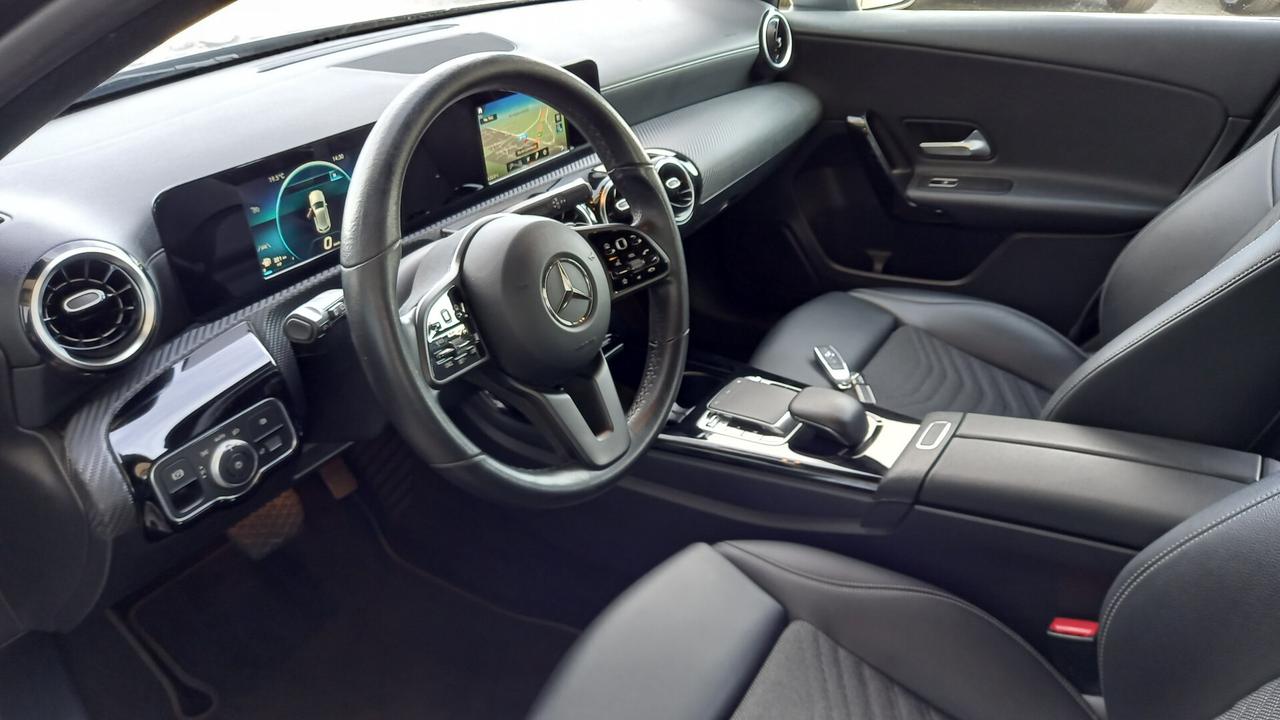 Mercedes-benz A 180 d Automatic Business