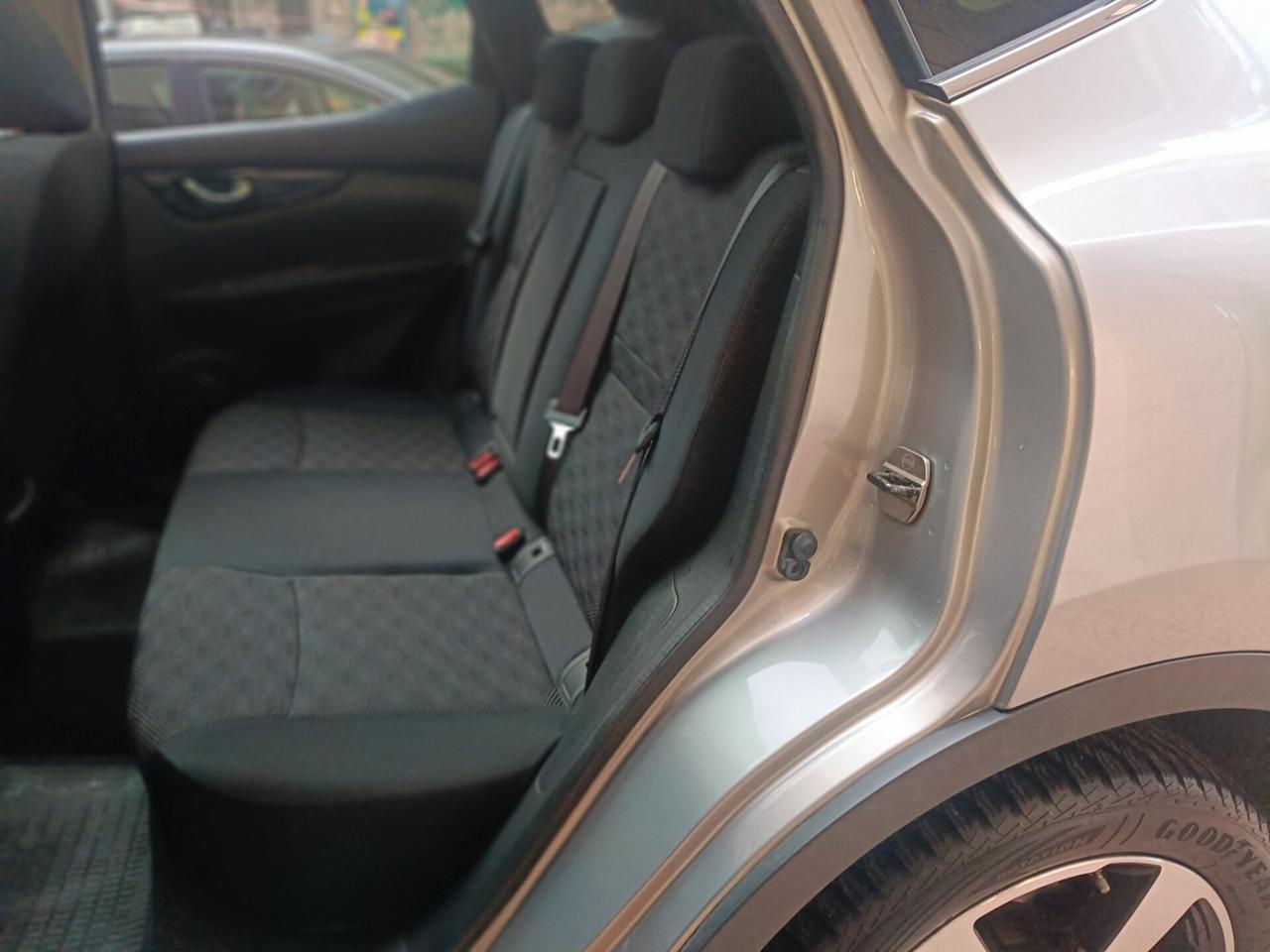 NISSAN QASHQAI 1.5 Dci-UNIPRO-TETTO&NAVY-Euro10490